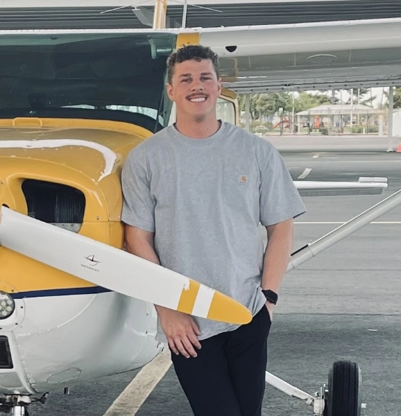 Dallen Petersen CFI/CFII at SimplyFly Flight Academy